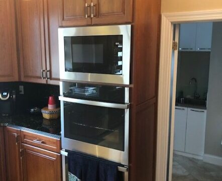 Cabinet-Microwave